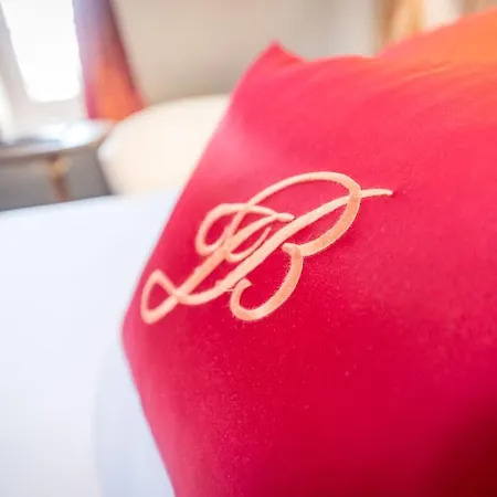 Hotel Jan Brito 4*