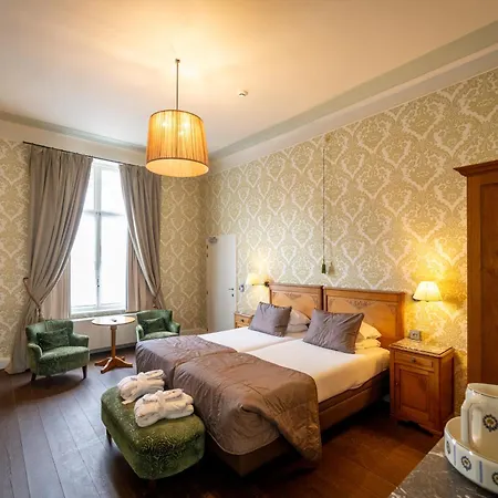 Hotel Jan Brito 4*